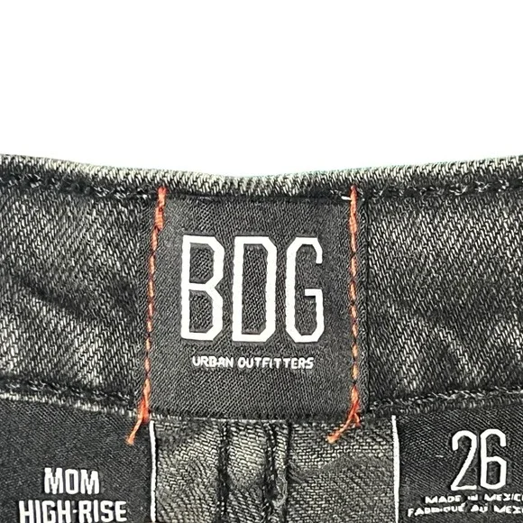 BDG Urban Outfitters Shorts‎ 26 Black Mom High Rise Button Fly Cuffed Hem Casual - Picture 7 of 10